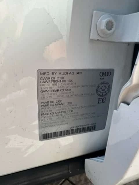 Audi Q3 * Progressiv * CARFAX * БЕЗ ПЪРВОНАЧАЛНА ВНОСКА, снимка 14 - Автомобили и джипове - 54726406