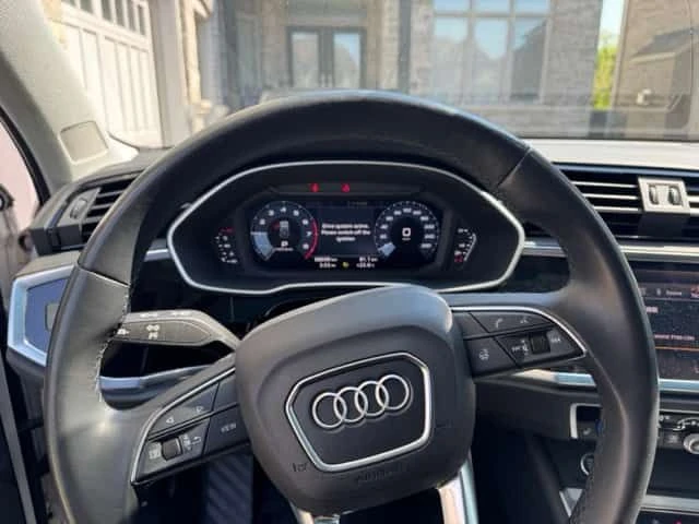 Audi Q3 * Progressiv * CARFAX * БЕЗ ПЪРВОНАЧАЛНА ВНОСКА, снимка 8 - Автомобили и джипове - 54726406