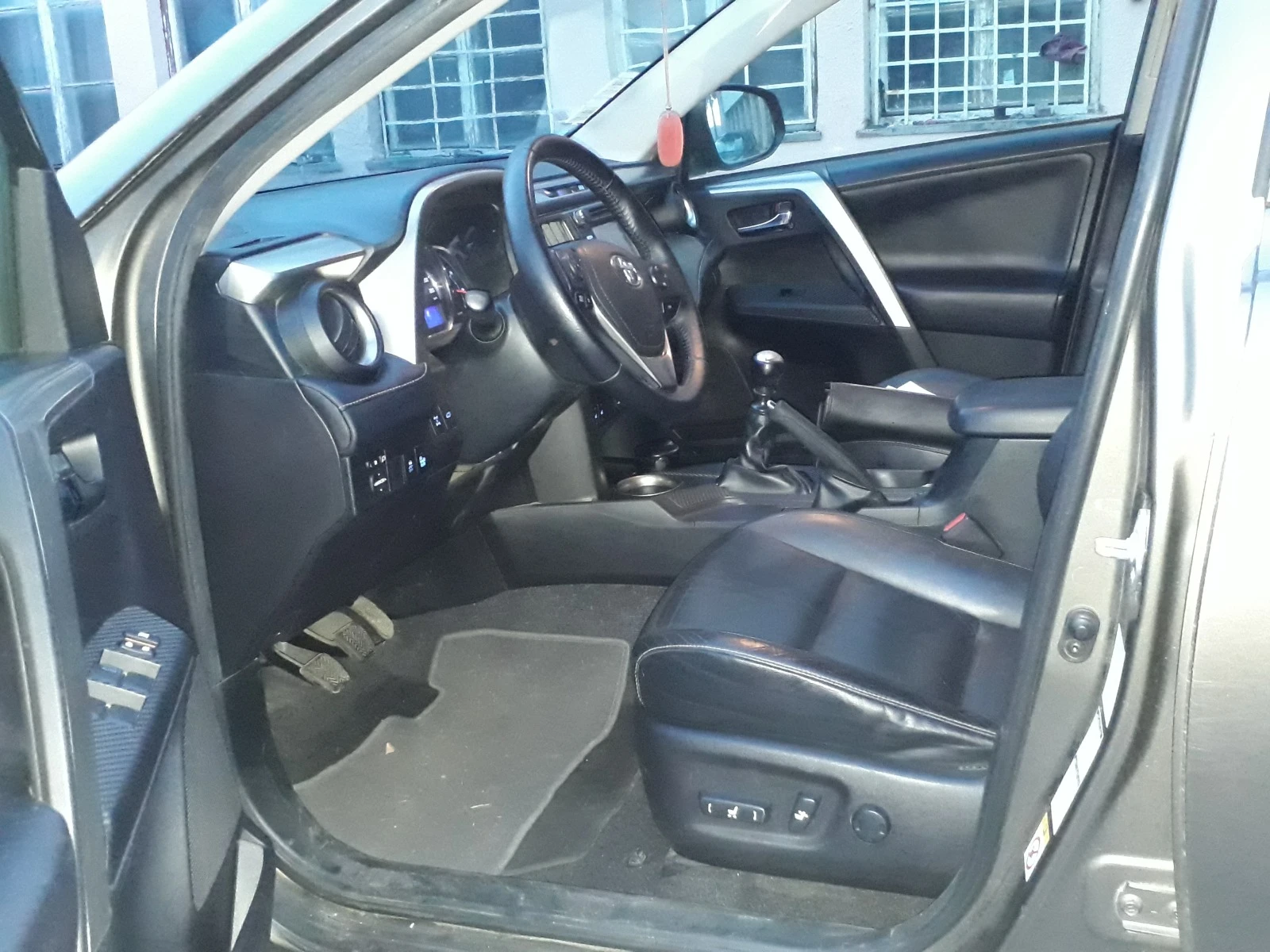 Toyota Rav4 2.2   D4D 150.. | Mobile.bg   14