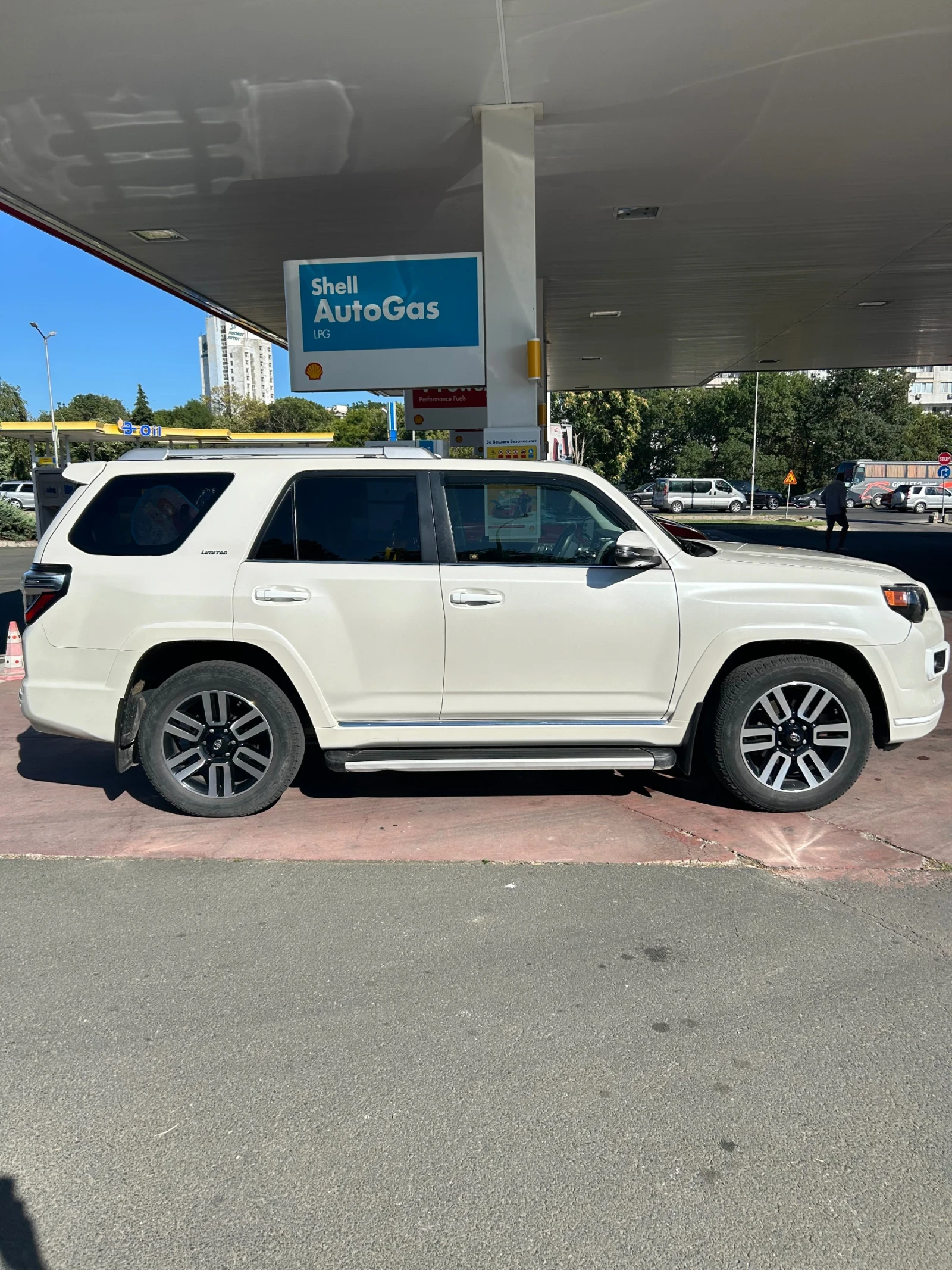 Toyota 4runner 4.0 80000км  - изображение 7