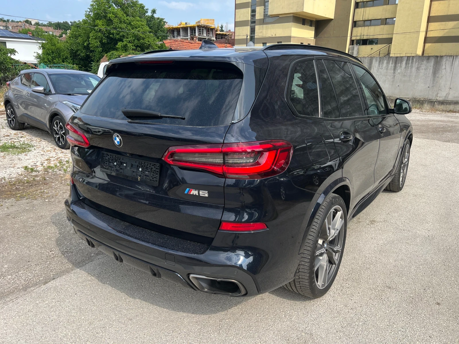 BMW X5 , M50d/400HP ПЪЛЕН М ПАКЕТ, ПАНОРАМА, ШВЕЙЦАРИЯ - изображение 3