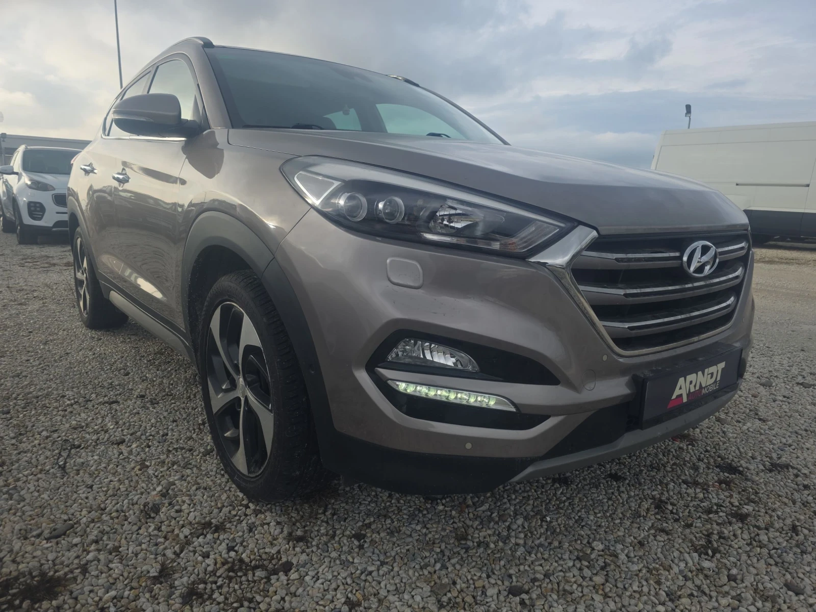 Hyundai Tucson 1.7D141ps koja navi panoram | Mobile.bg   2