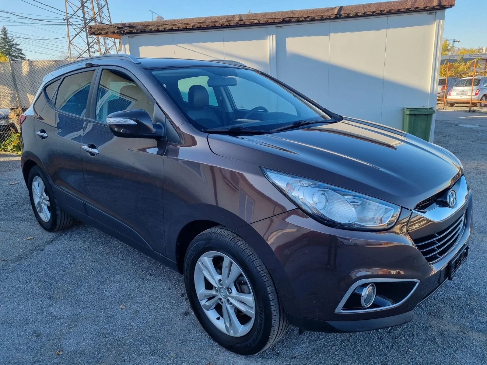 Hyundai IX35 2.0 бензин/163к.с/4х4/евро5а/камера/навигация/ - изображение 3