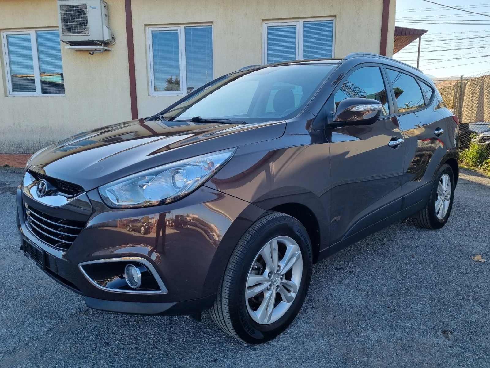 Hyundai IX35 2.0 бензин/163к.с/4х4/евро5а/камера/навигация/ - изображение 5