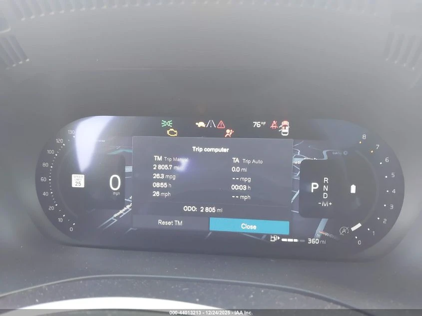 Volvo XC60 2l B5 Plus - изображение 7