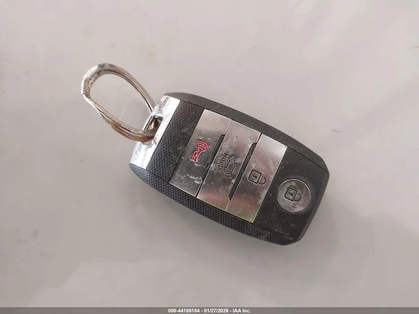 Kia Sportage 2.4L I-4 DI, DOHC, VVT, 181HP Front Wheel Drive | Mobile.bg � ����������� 11