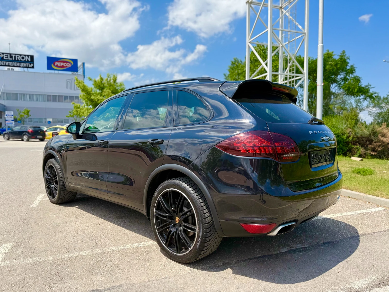 Porsche Cayenne 4.2D 382k.c !6 МЕСЕЦА ГАРАНЦИЯ ИЛИ 5000КМ!ГЕРМАНИЯ, снимка 3 - Автомобили и джипове - 54867233