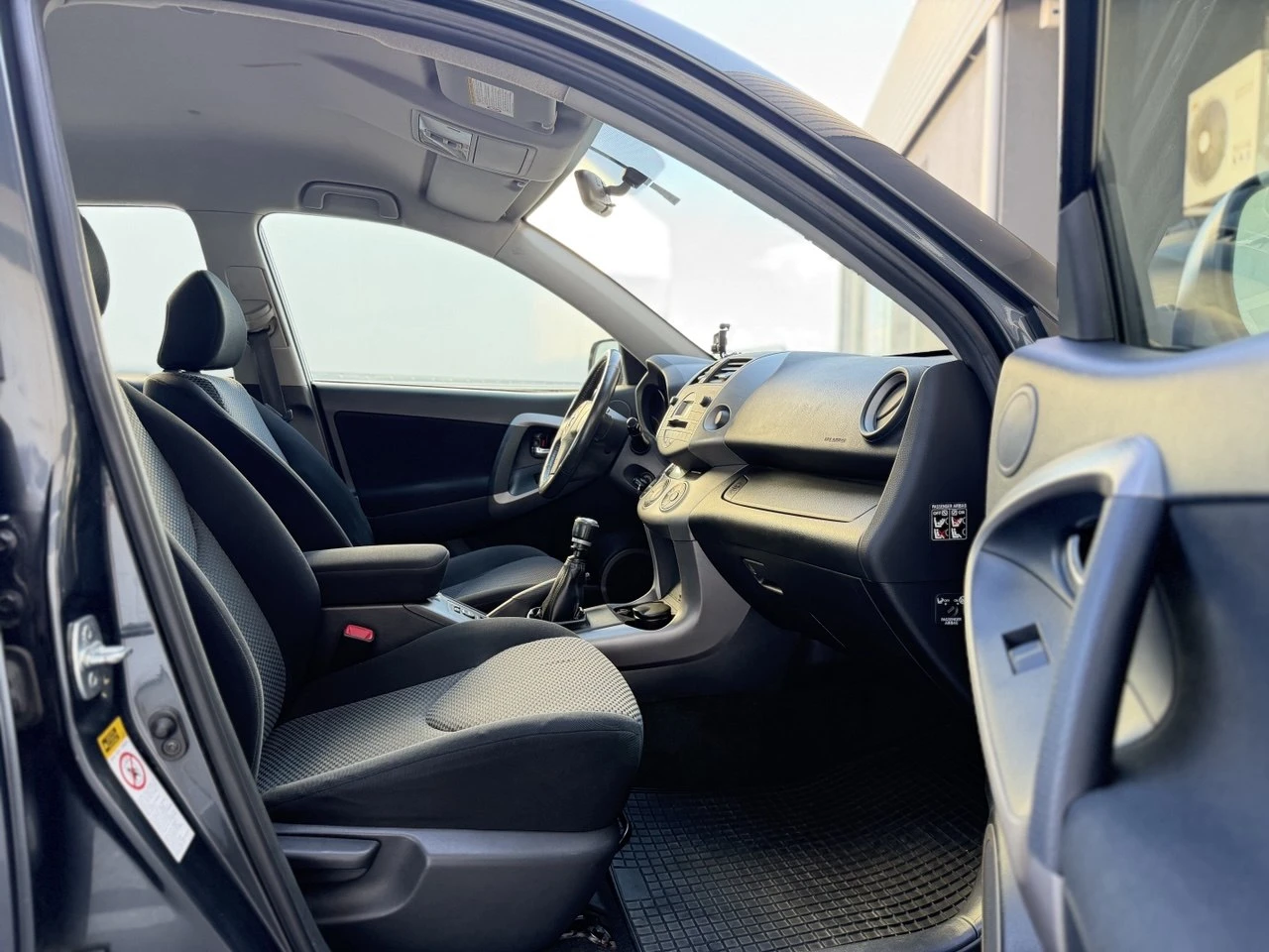 Toyota Rav4 2.2D-4D 4x4, снимка 14 - Автомобили и джипове - 55002052