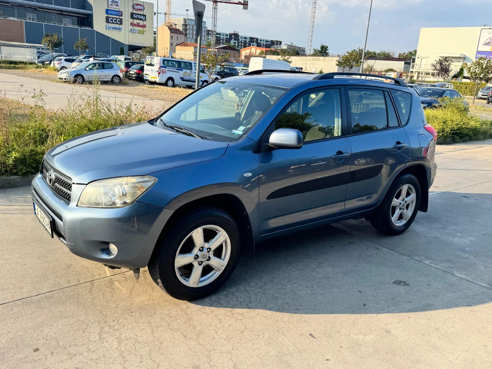 Toyota Rav4, снимка 10 - Автомобили и джипове - 55589119