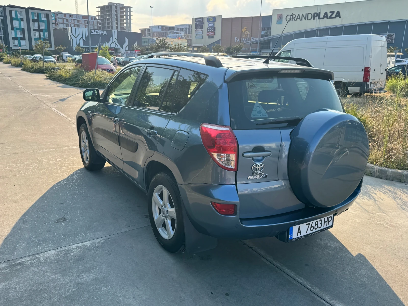 Toyota Rav4, снимка 9 - Автомобили и джипове - 55589119