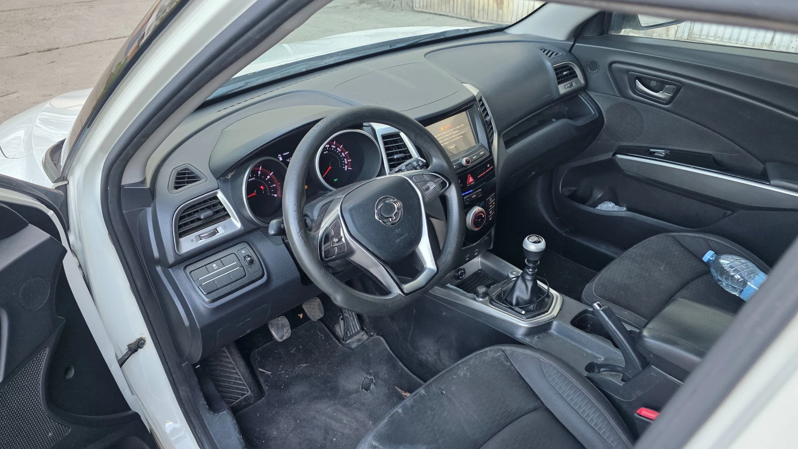 SsangYong Tivoli 1.6i gaz, снимка 6 - Автомобили и джипове - 56060748