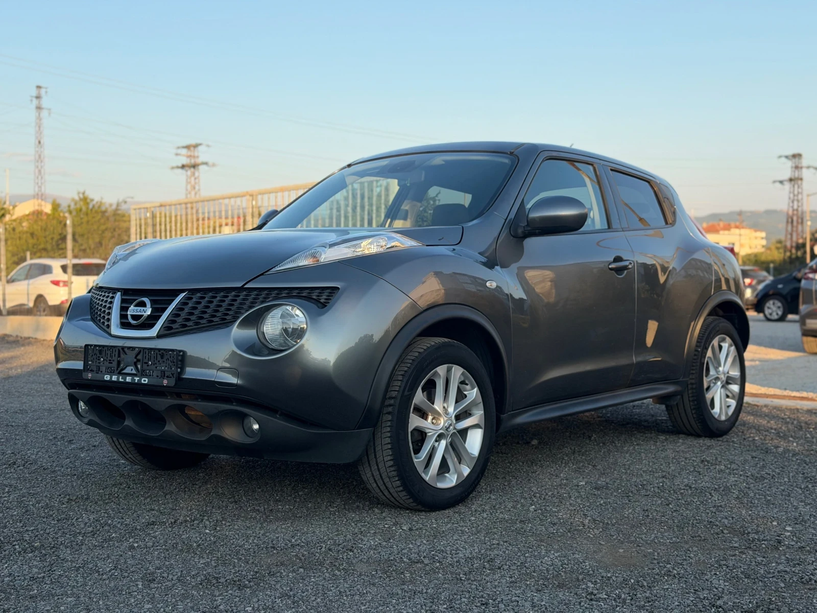 Nissan Juke 1.6i tekna/лизинг/top, снимка 2 - Автомобили и джипове - 56325680