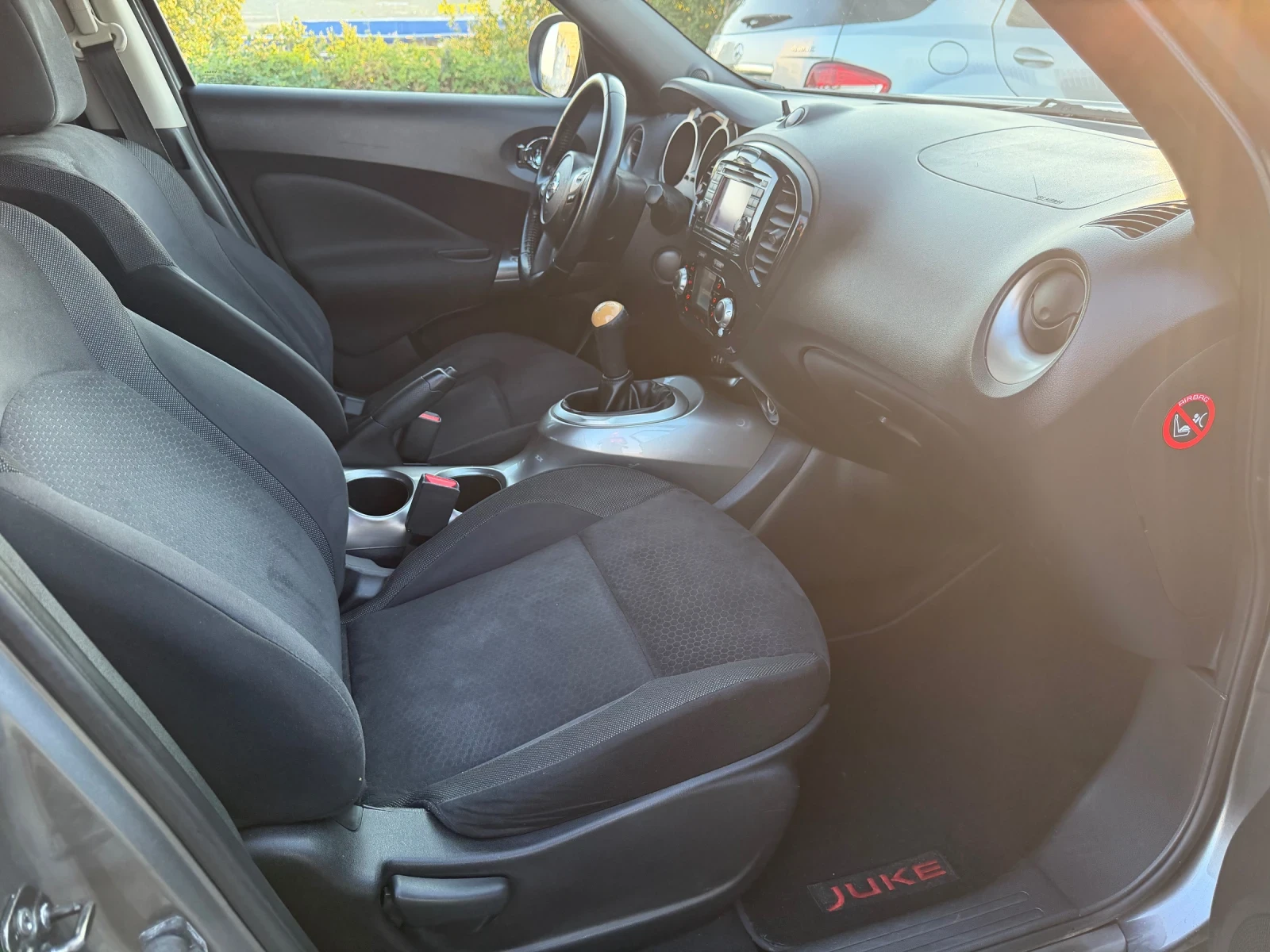 Nissan Juke 1.6i tekna/лизинг/top, снимка 13 - Автомобили и джипове - 56325680