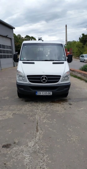 Mercedes-Benz Sprinter 211 2.2 CDI * OM646* 9Местен* Климатик* , снимка 1