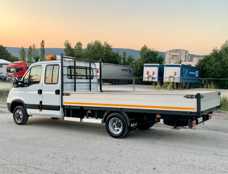 Iveco Daily 3.0* SUPER MAXIII 4.20м.* КЛИМАТИК* ФУЛ ЕКСТРИ, снимка 4 - Бусове и автобуси - 48239664