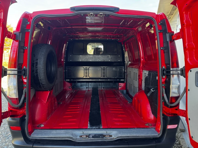 Mercedes-Benz Vito 2.2CDI 4x4 AVTOMATIK, снимка 10 - Бусове и автобуси - 52271306