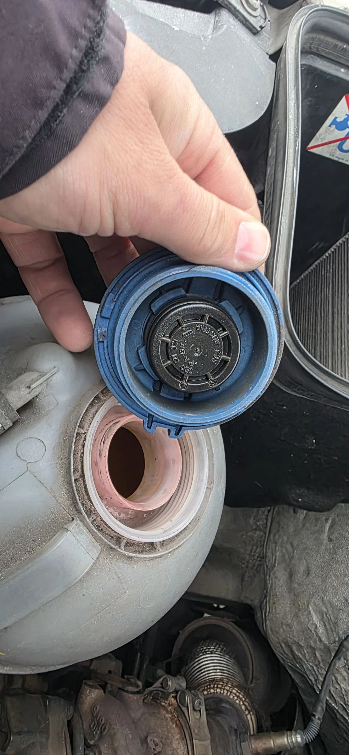 VW Crafter 2.0 TDI 140кс, снимка 10 - Бусове и автобуси - 54107038