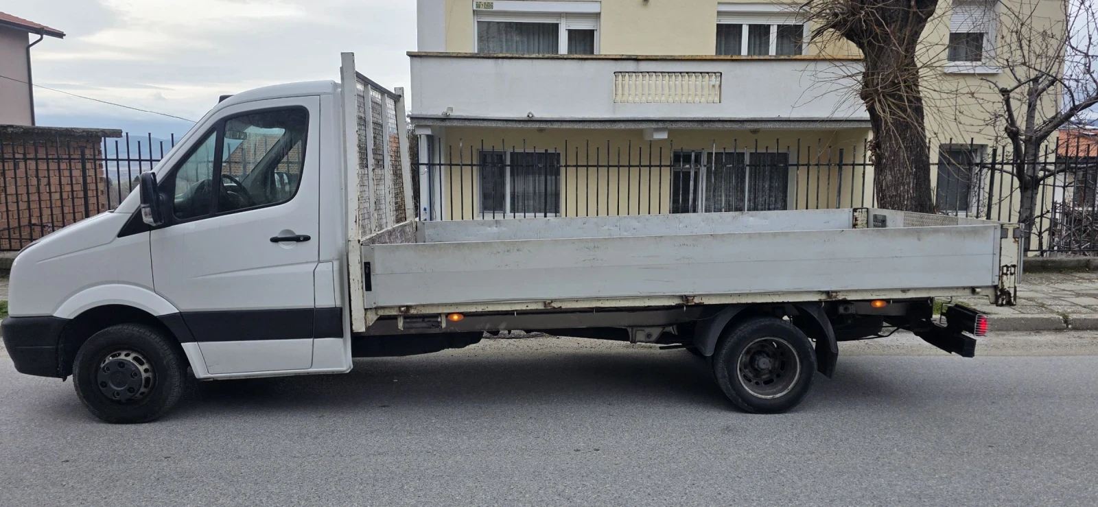 VW Crafter 2.0 TDI 140кс, снимка 5 - Бусове и автобуси - 54107038