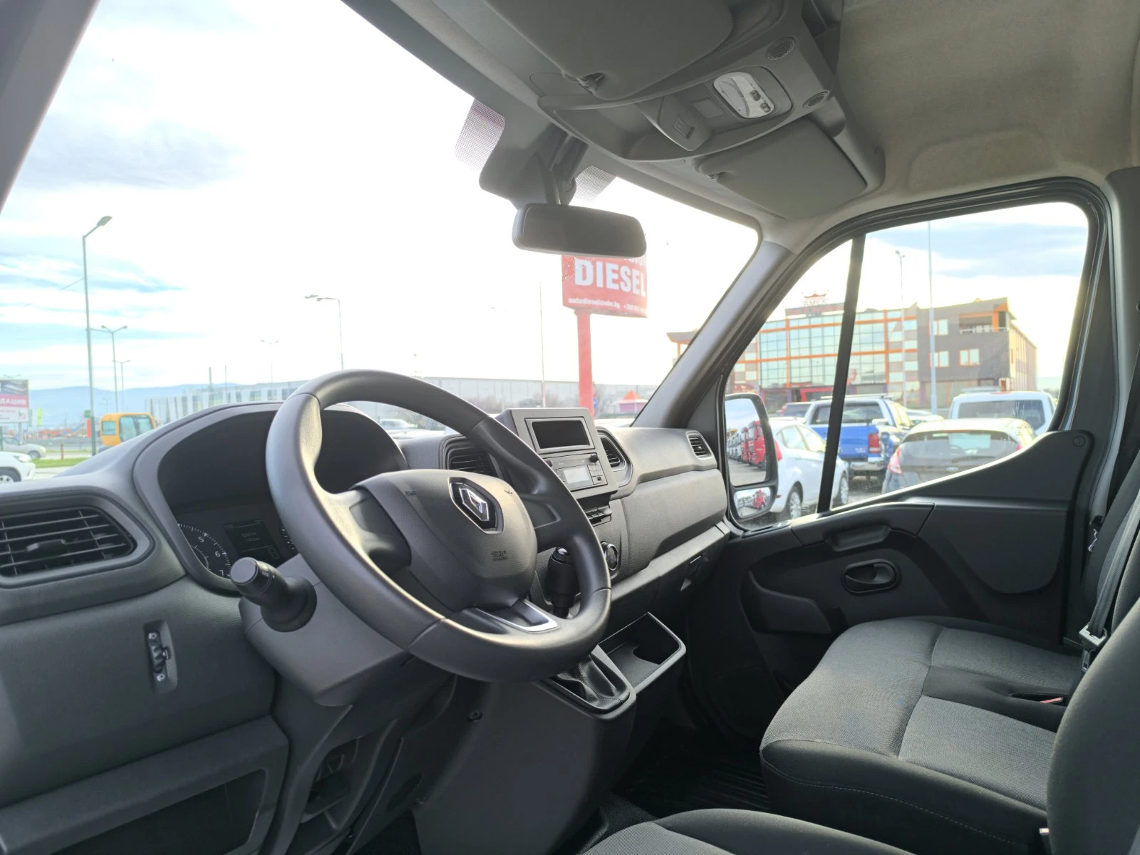 Renault Master 2.3 DCI - изображение 9