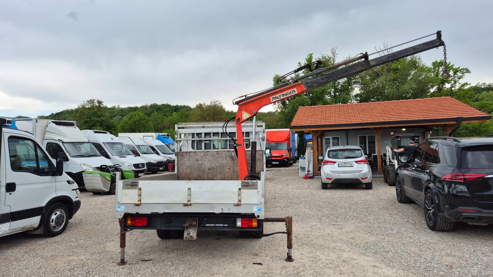 Iveco Daily 35c13* КРАН* 1360кг.* ШВЕЙЦАРИЯ* , снимка 3 - Бусове и автобуси - 54510349
