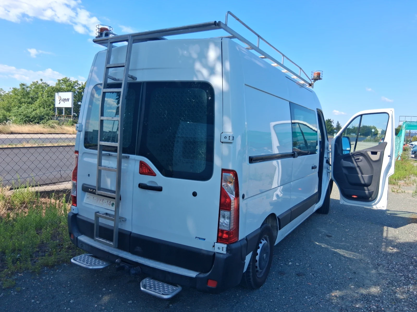 Renault Master 2.3klima, снимка 5 - Бусове и автобуси - 55947049