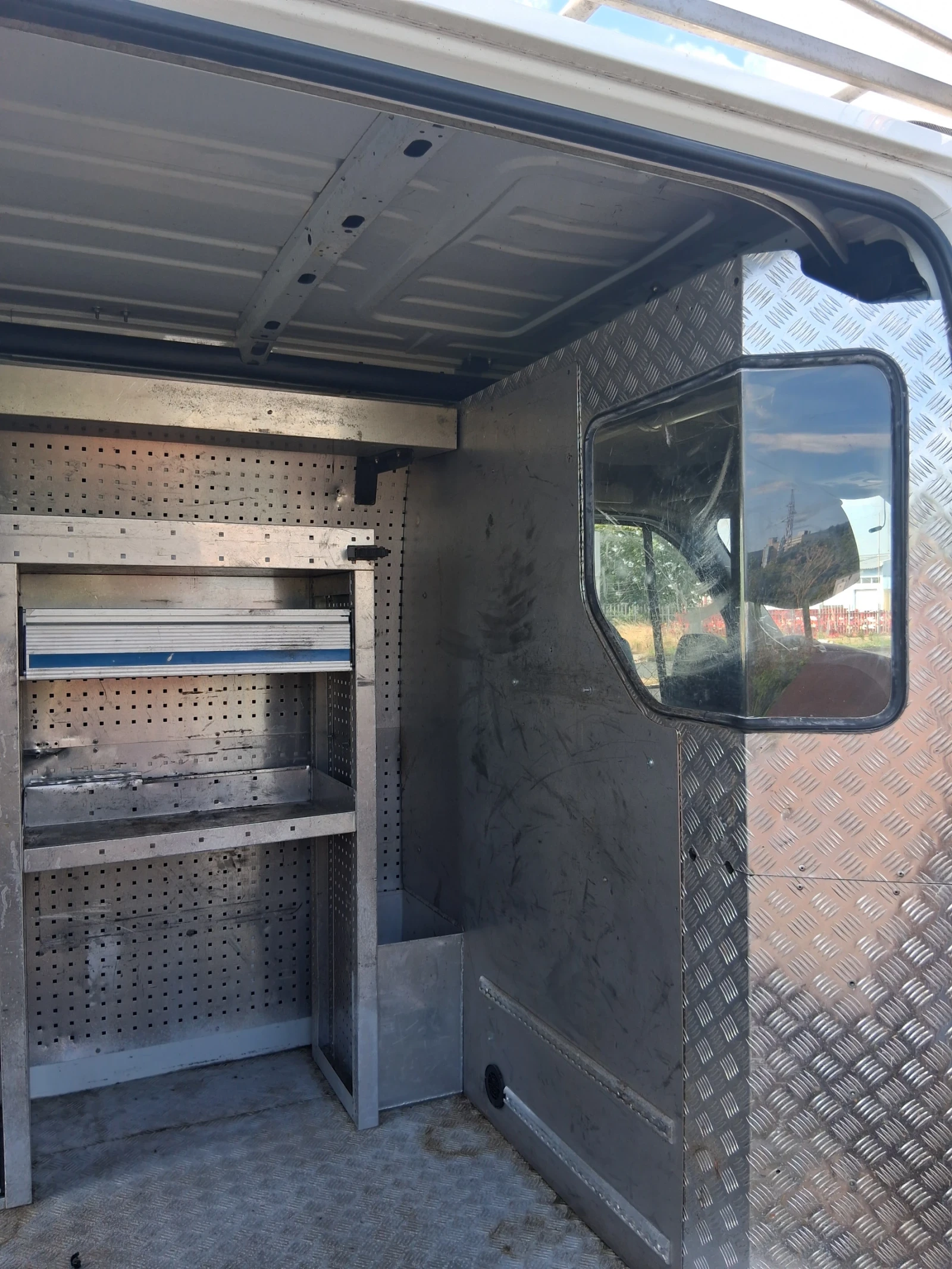 Renault Master 2.3klima, снимка 14 - Бусове и автобуси - 55947049