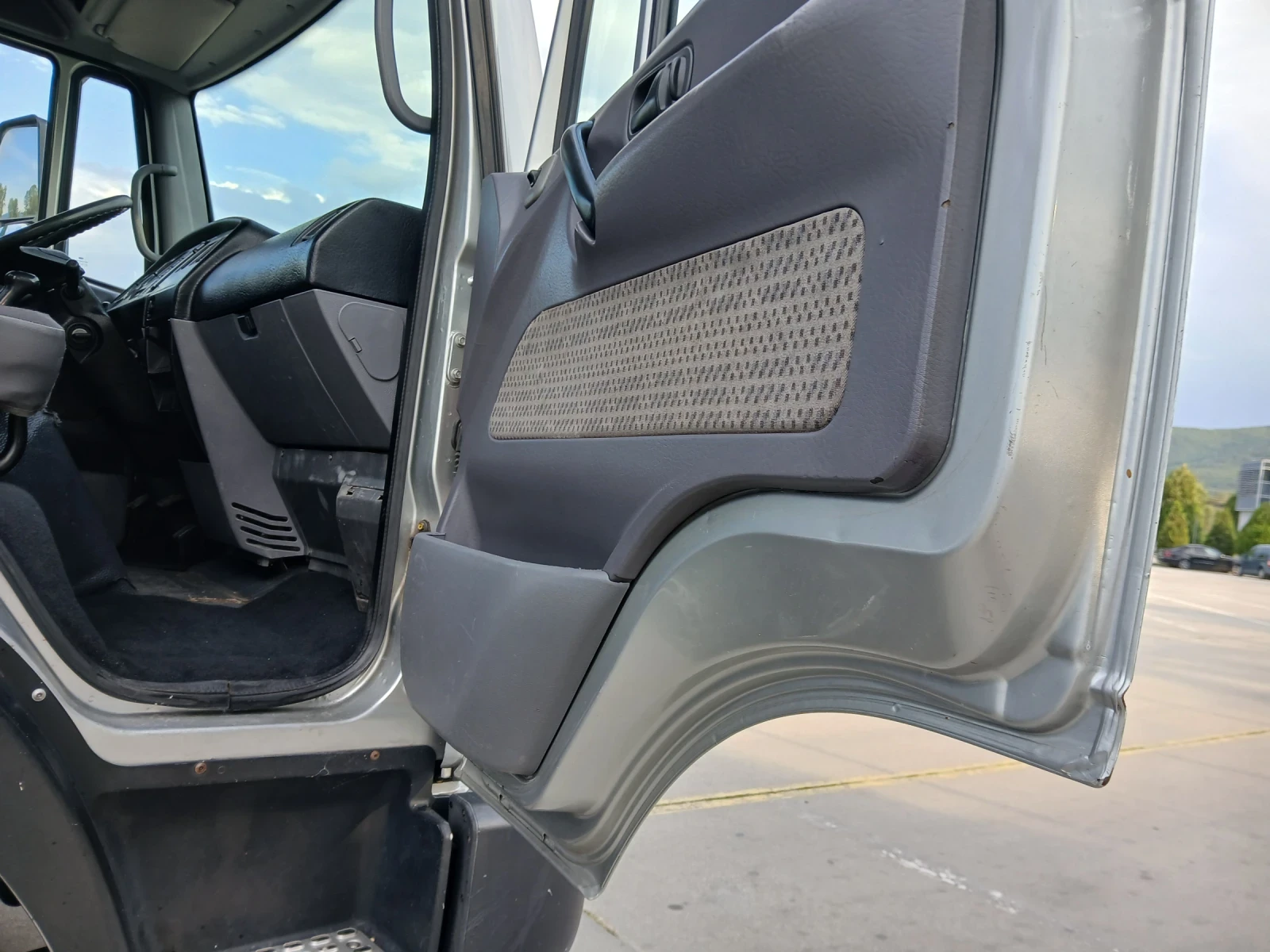 Nissan Atleon 13.150 , снимка 12 - Камиони - 56742200