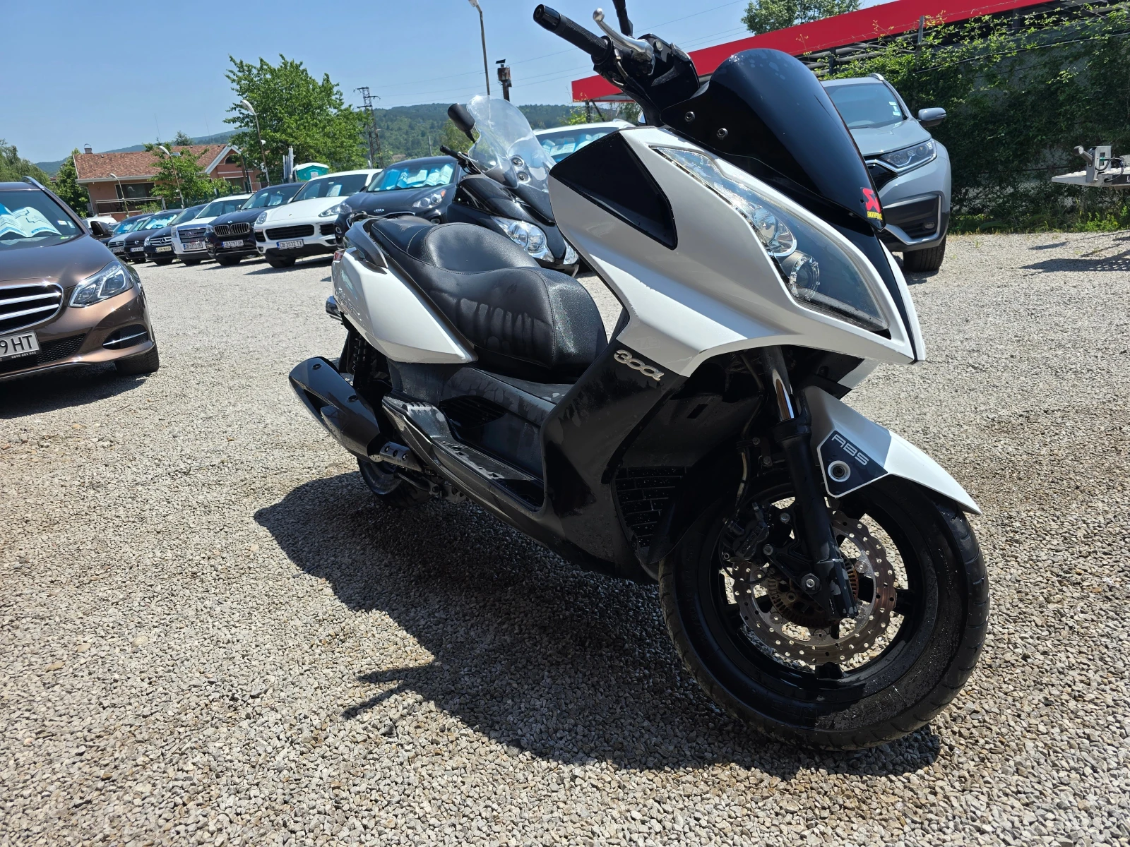 Kymco Downtown 300куб., снимка 2 - Мотоциклети и мототехника - 54546290