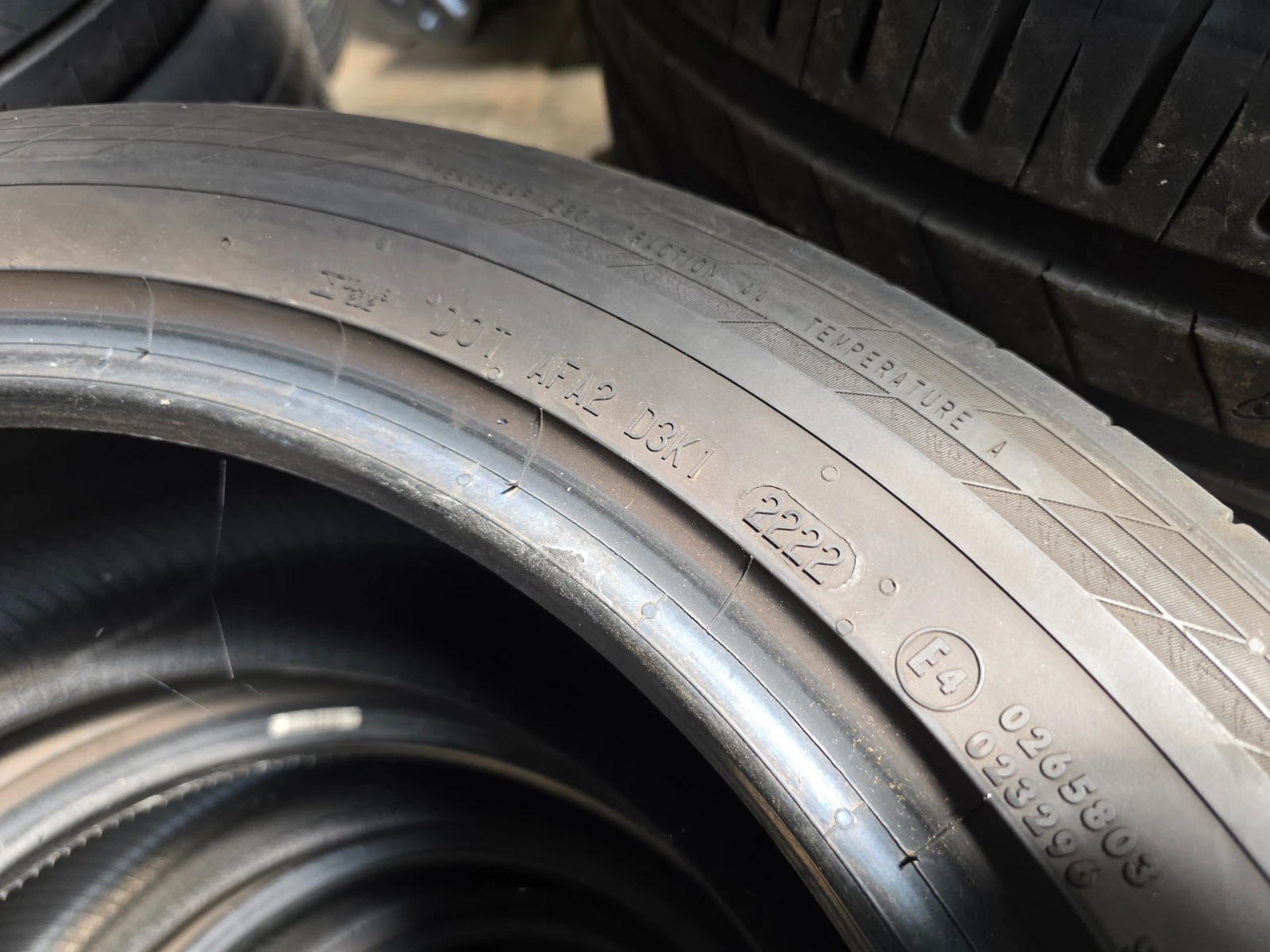 Гуми Летни 245/45R19, снимка 11 - Гуми и джанти - 55478915