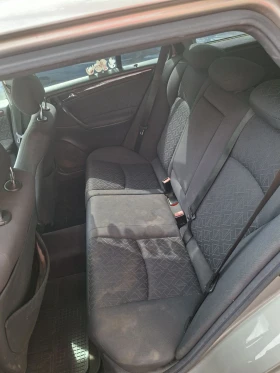 Mercedes-Benz C 220, снимка 12