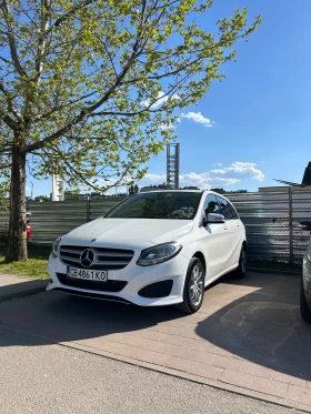 Mercedes-Benz B 220, снимка 1