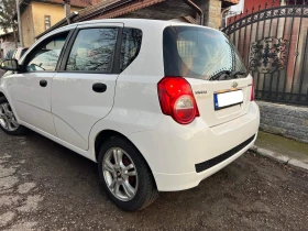 Chevrolet Aveo Отлично, снимка 3