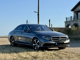 Mercedes-Benz E 200 4Matic, снимка 12