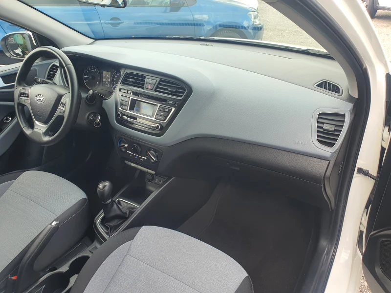 Hyundai I20 1.2i 86k.c EURO6 като нова, снимка 8 - Автомобили и джипове - 47451287