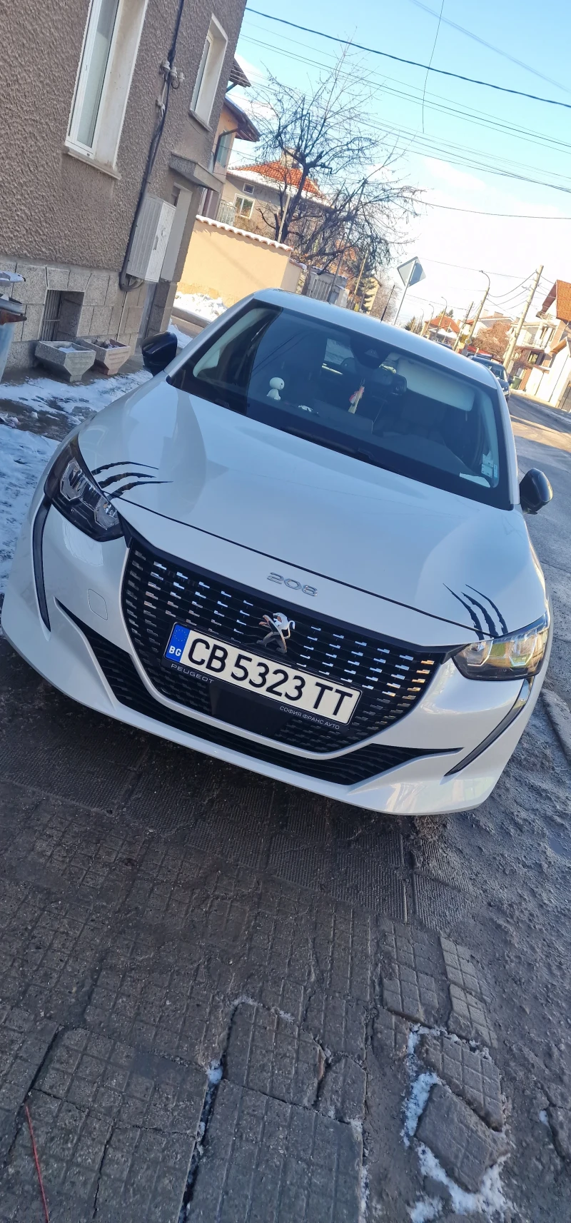 Peugeot 208, снимка 9 - Автомобили и джипове - 48509618