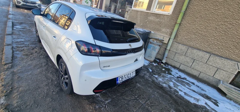 Peugeot 208, снимка 3 - Автомобили и джипове - 48509618