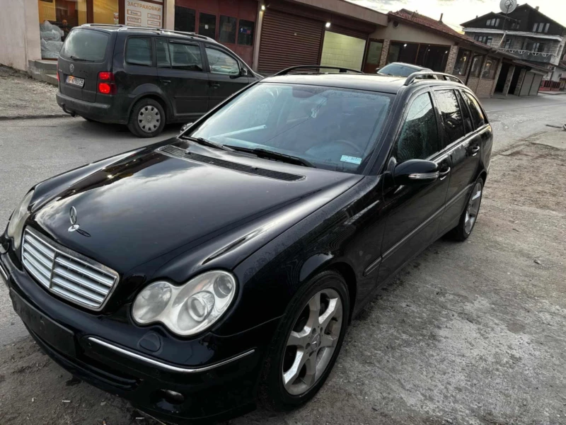 Mercedes-Benz C 320 OM642= 7G = FACE LIFT= САМО НА ЧАСТИ, снимка 1 - Автомобили и джипове - 49298132