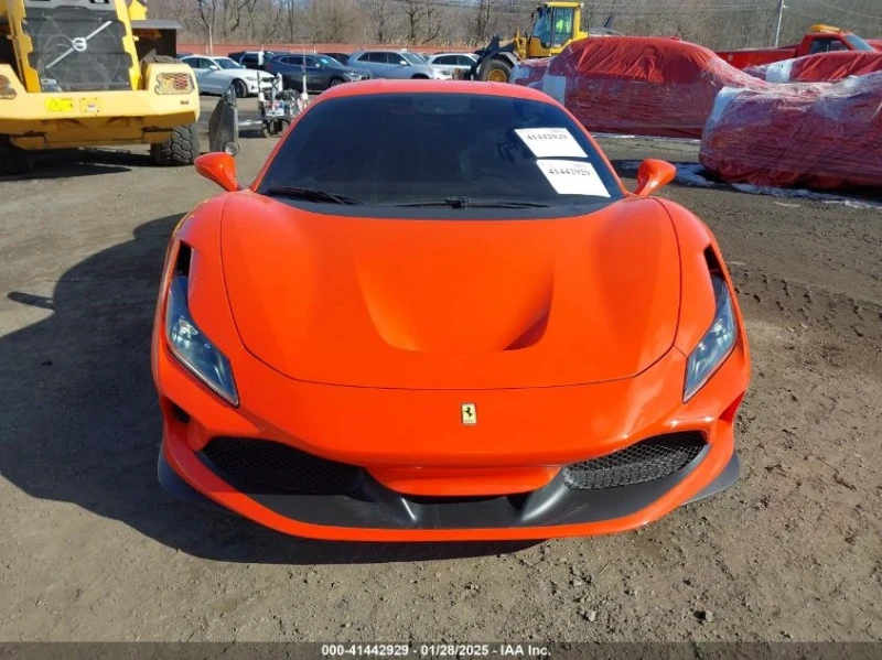 Ferrari F8, снимка 2 - Автомобили и джипове - 49494344