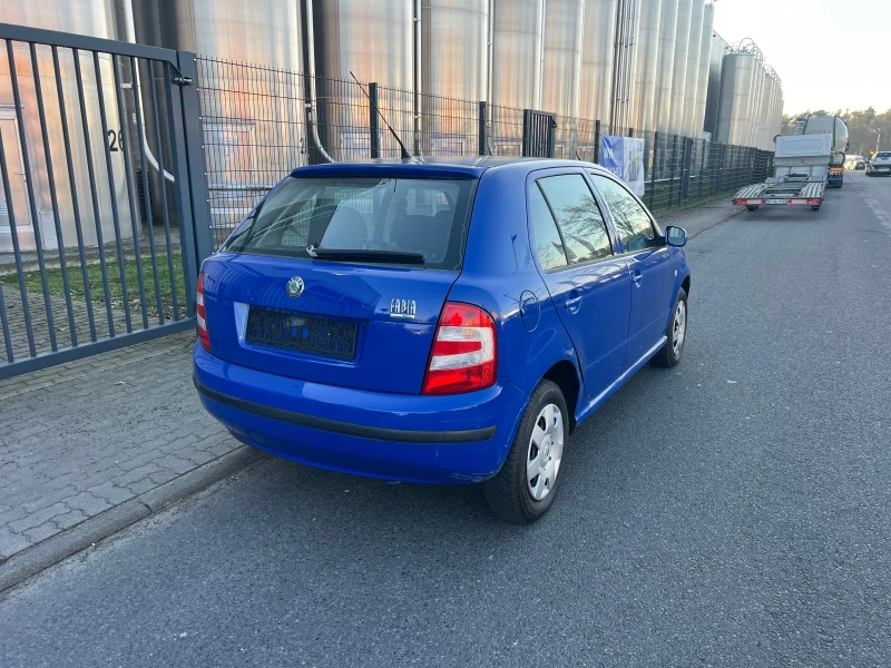 Skoda Fabia, снимка 4 - Автомобили и джипове - 49591993