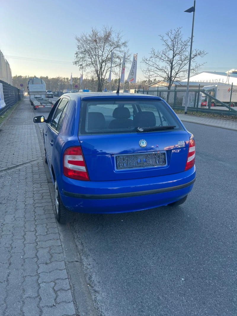 Skoda Fabia, снимка 3 - Автомобили и джипове - 49591993