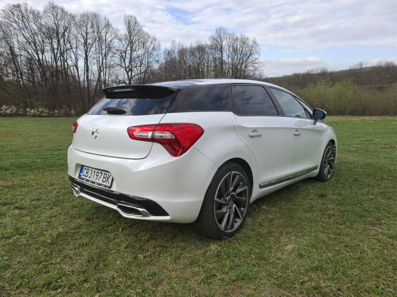 Citroen DS5 DSport 2.0 HDi 163hp/// Каско, ГО до февруари 2026, снимка 3 - Автомобили и джипове - 52049251
