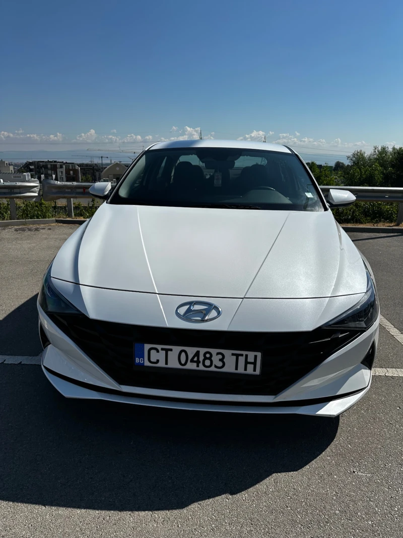 Hyundai Elantra 2.0 DOHC, снимка 7 - Автомобили и джипове - 52416705
