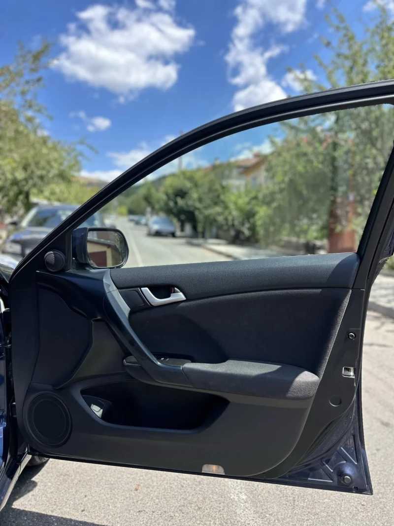 Honda Accord, снимка 4 - Автомобили и джипове - 52517692