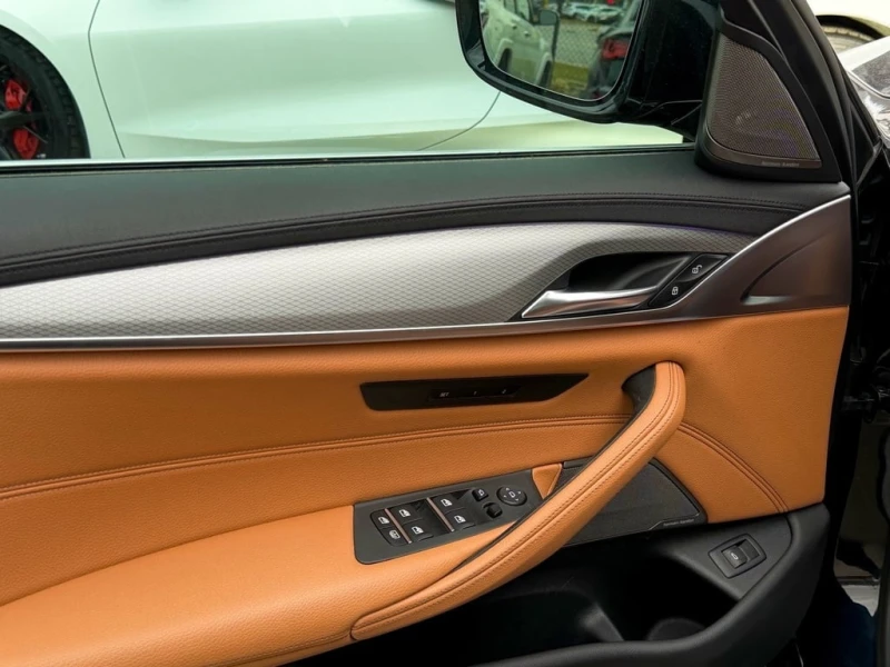 BMW 540 * 540i xDrive| PREM ENHNCD| M SPORT PLUS| * CARFAX, снимка 10 - Автомобили и джипове - 52927991