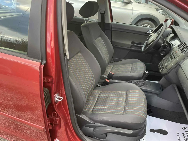 VW Polo 1.4i-75к.с, снимка 16 - Автомобили и джипове - 53040763