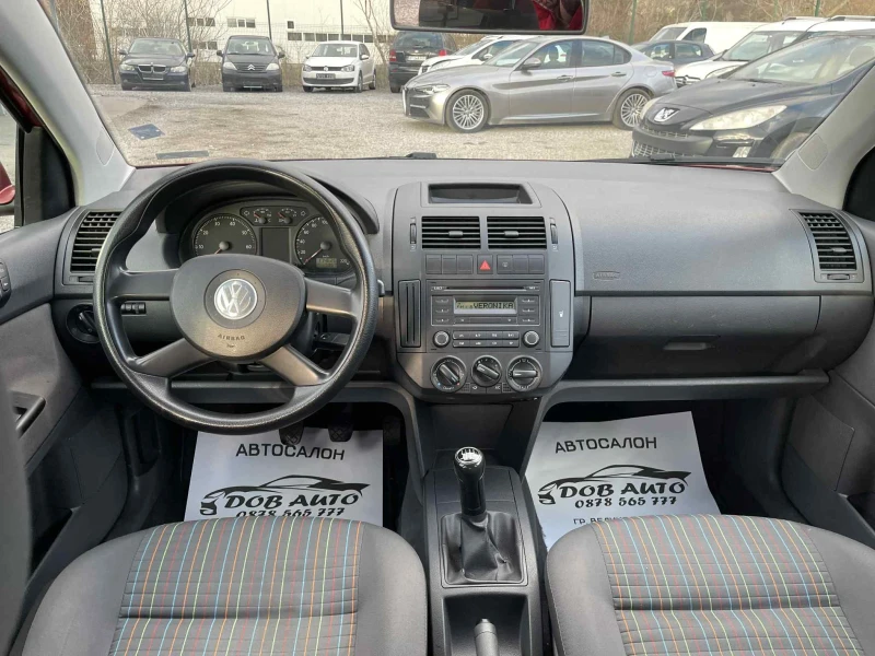 VW Polo 1.4i-75к.с, снимка 13 - Автомобили и джипове - 53040763