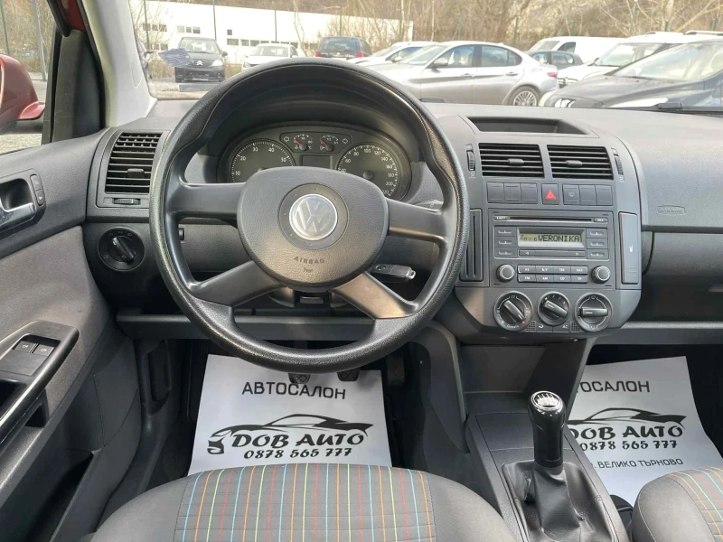 VW Polo 1.4i-75к.с, снимка 11 - Автомобили и джипове - 53040763