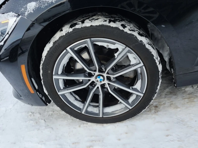 BMW 330 * 330i xDrive * CARFAX * ЦЕНА ДО БГ, снимка 11 - Автомобили и джипове - 53307258