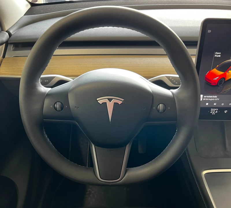 Tesla Model Y Long Range Dual AWD, снимка 15 - Автомобили и джипове - 53507606