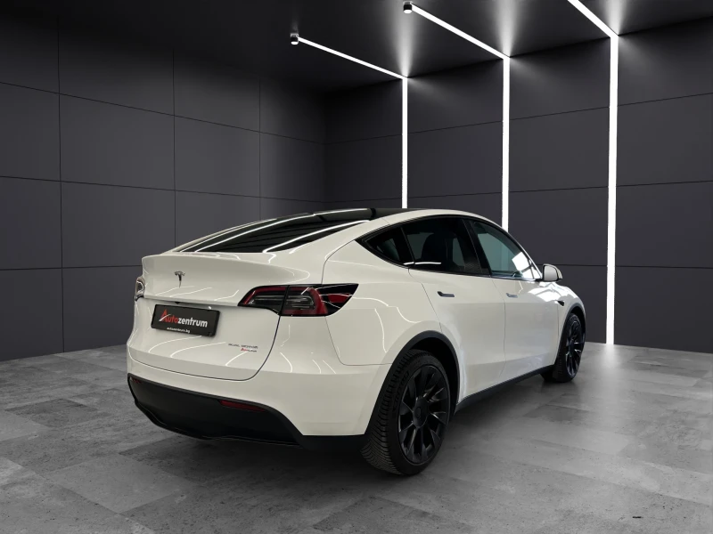 Tesla Model Y Long Range Dual AWD, снимка 4 - Автомобили и джипове - 53507606
